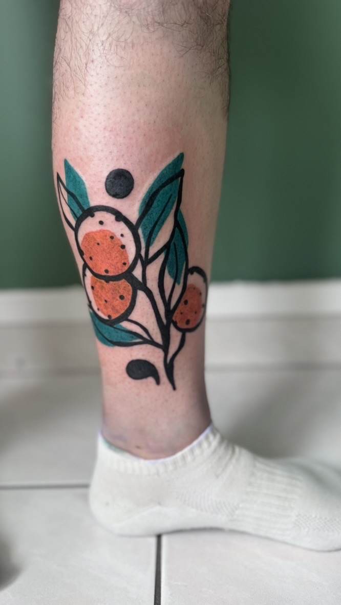 Tatouage chat noir et dot