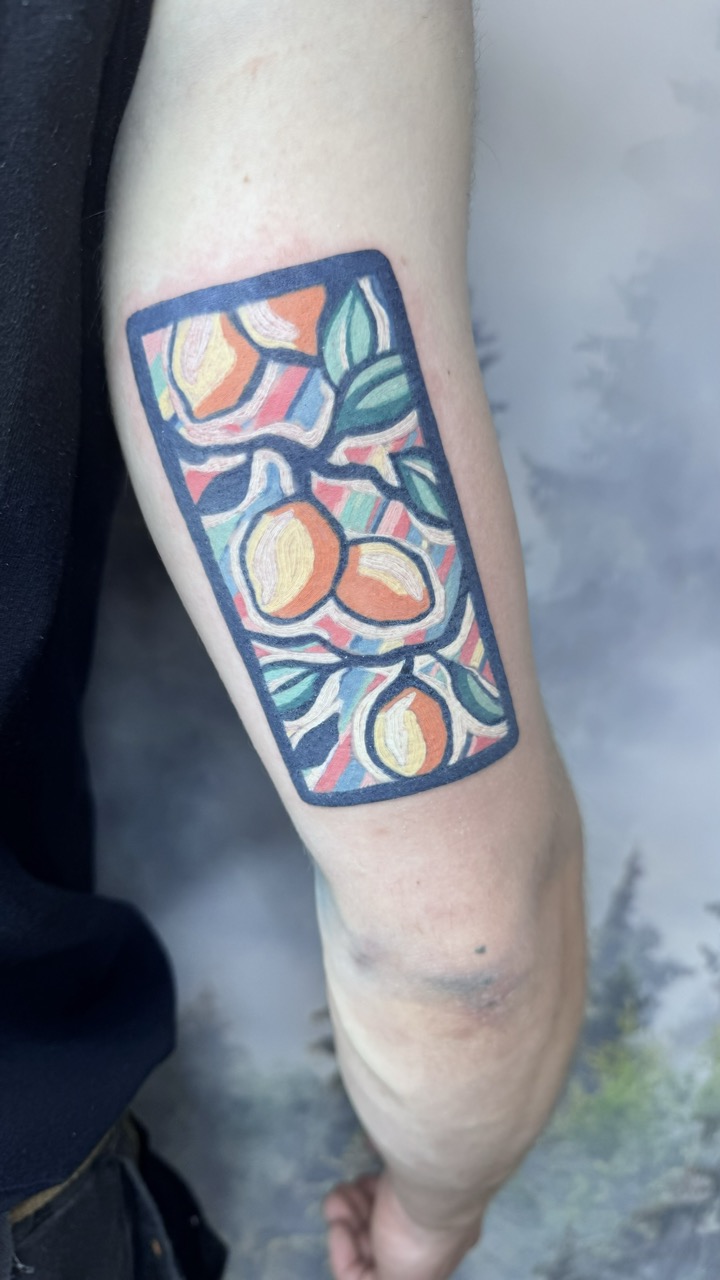 Tattoo branche d'eucalyptus